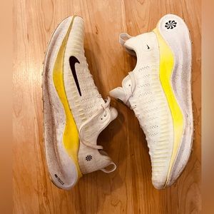 Nike Infinity React 4